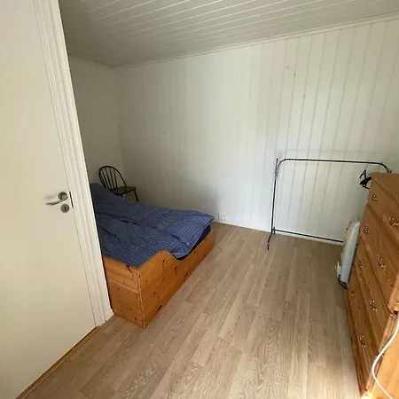 Fin Landlig Hytte Med Utsikt Sarpsborg Exterior photo
